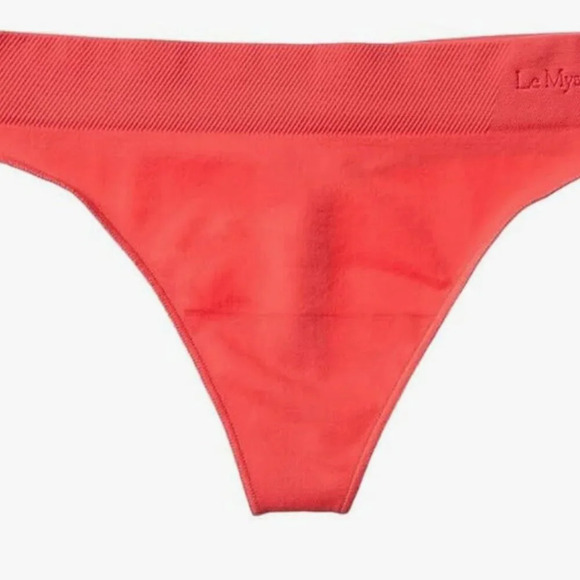 NWT Le Mystere Women's Seamless Comfort Thong, coral, XL - Picture 1 of 5